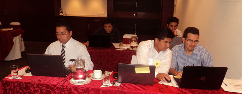Asistentes al Curso Contingencias 2014